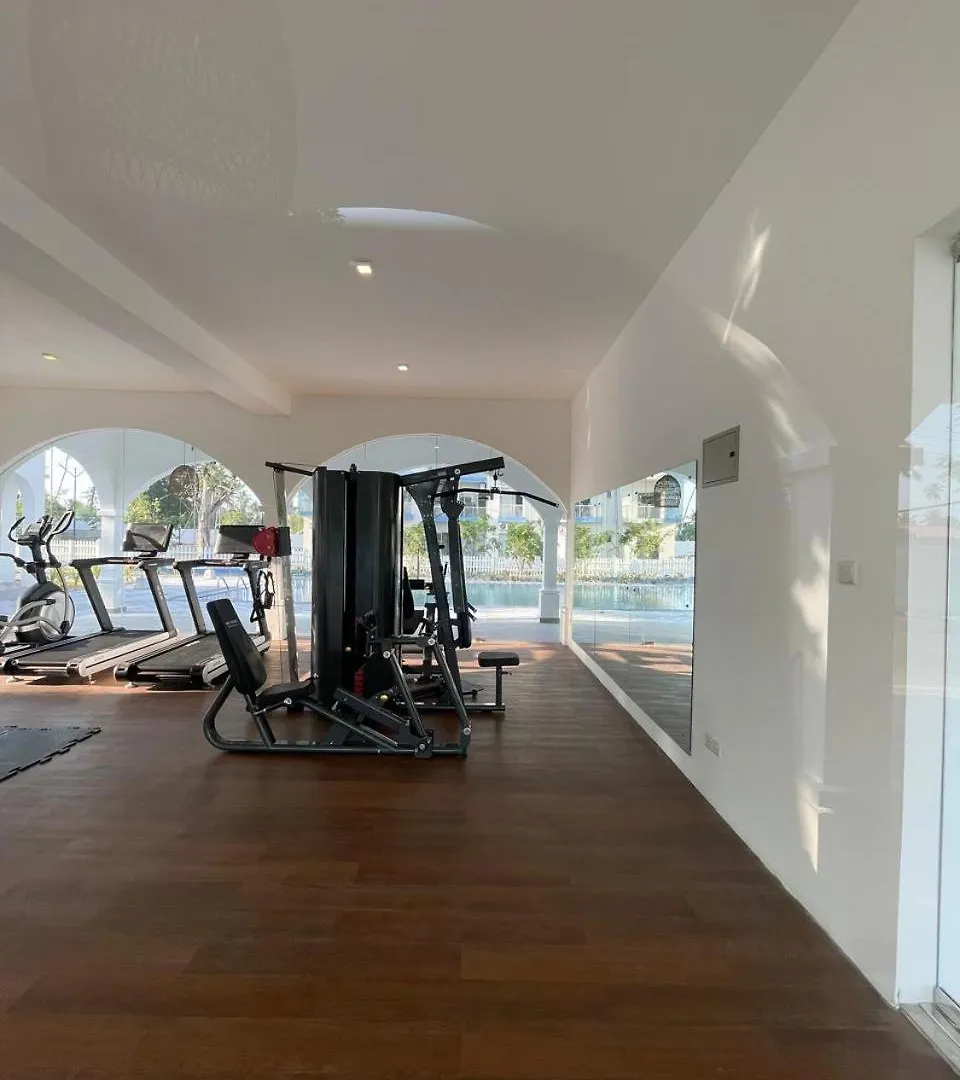Santorini Resort 3Br Apartment Negombo Kadirana North