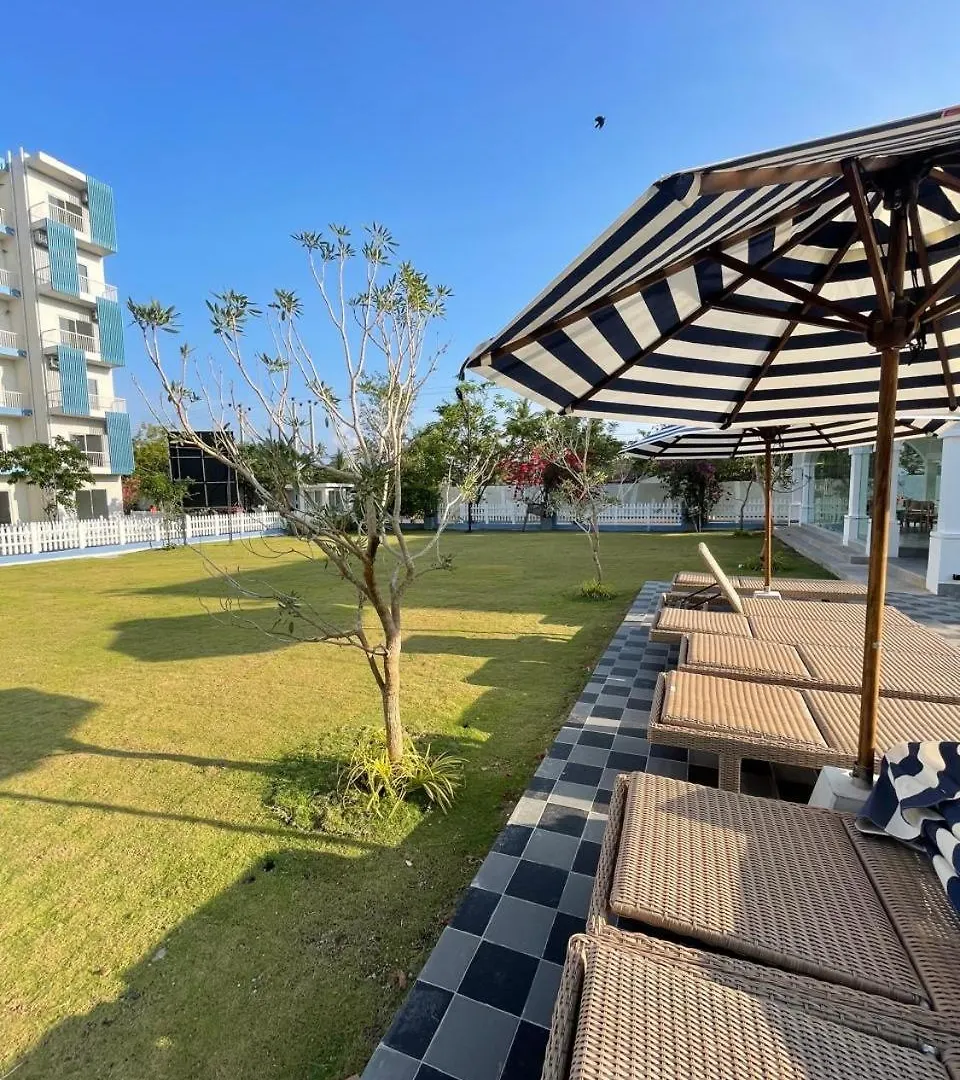 Santorini Resort 3Br Apartment Negombo Kadirana North
