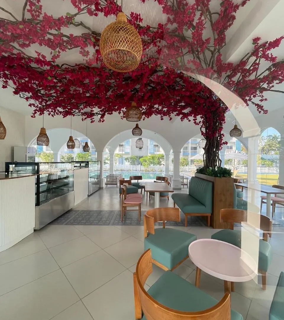 Santorini Resort 3Br Apartment Negombo Kadirana North 0*,  Sri Lanka